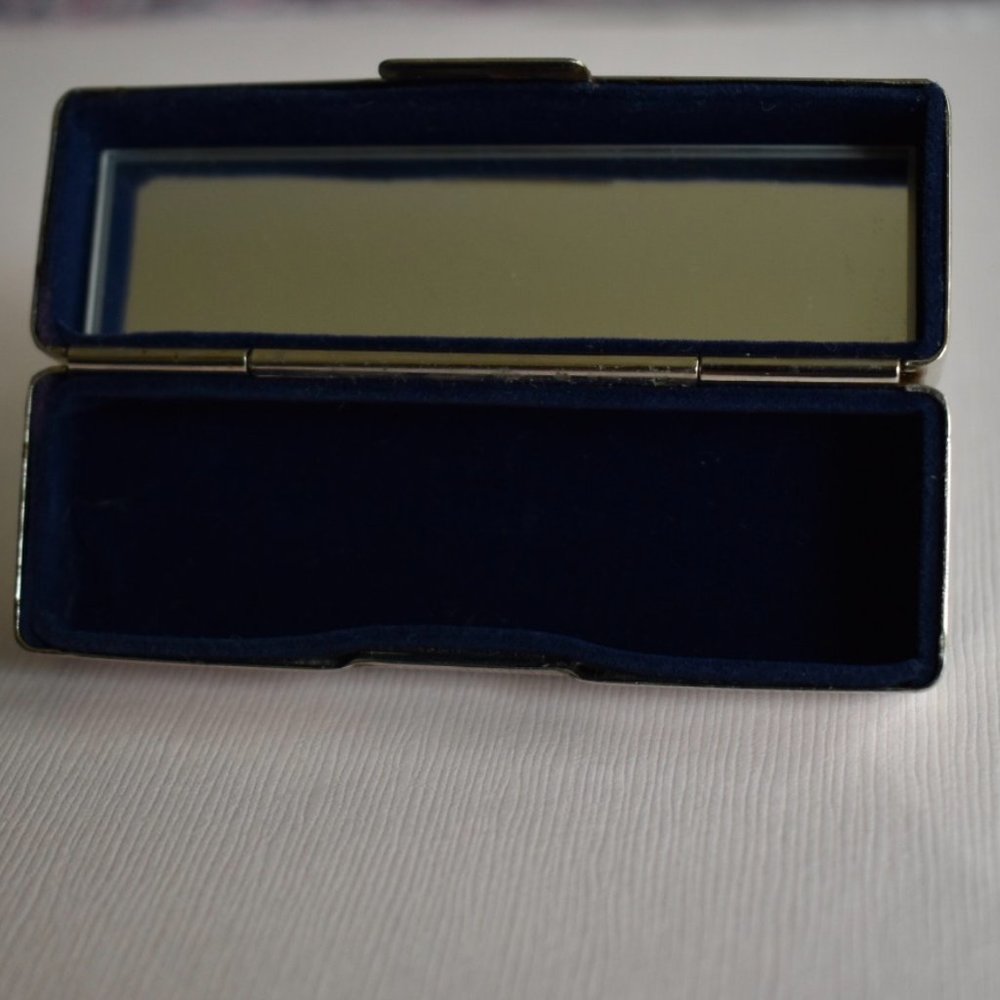 Lipstick Case - Picture 5 of 5